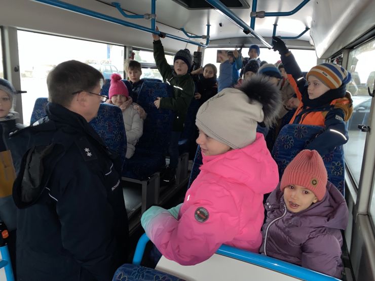 bus1-03.2023.jpg